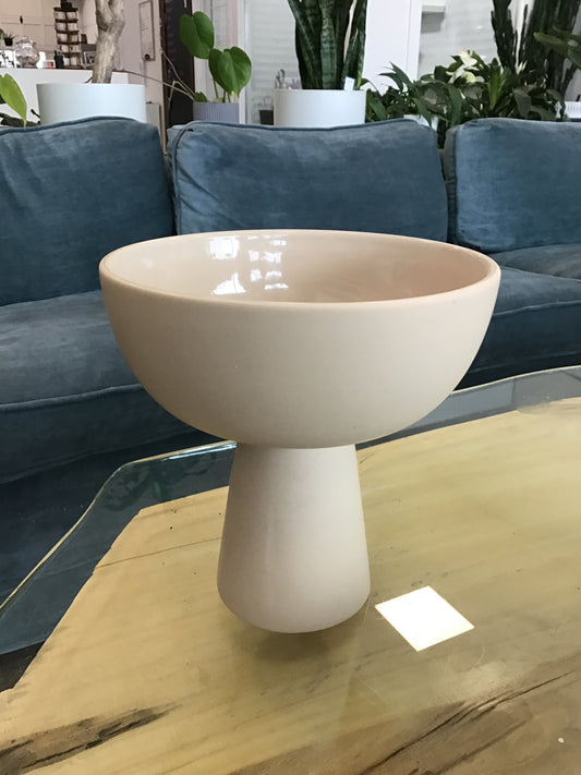 Mushroom Pedestal Pot