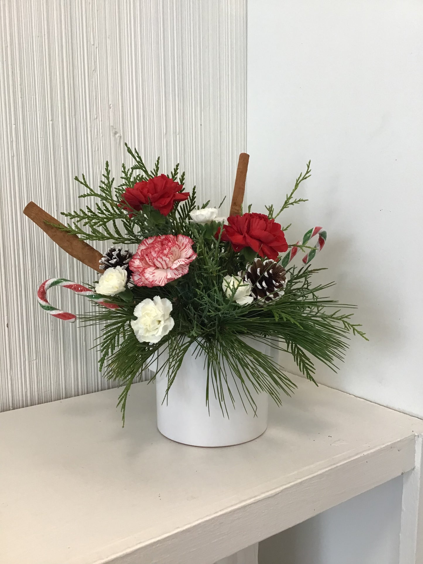 Candy Cane Lane Centrepiece